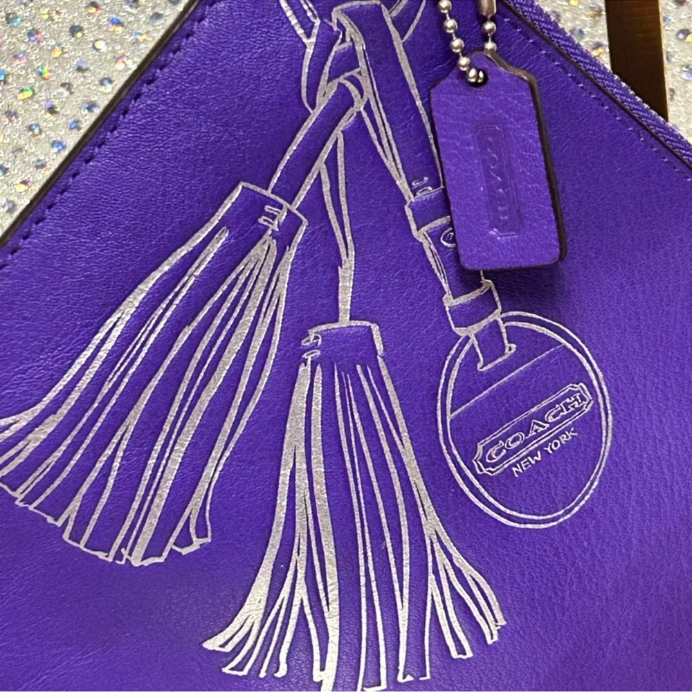 NWOT Coach Purple Leather Wristlet with Tassel Design - Picture 4 of 14